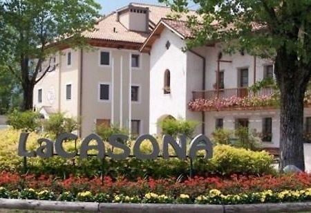 Hotel Ristorante La Casona Feltre Kültér fotó