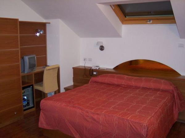 Hotel Ristorante La Casona Feltre Kültér fotó